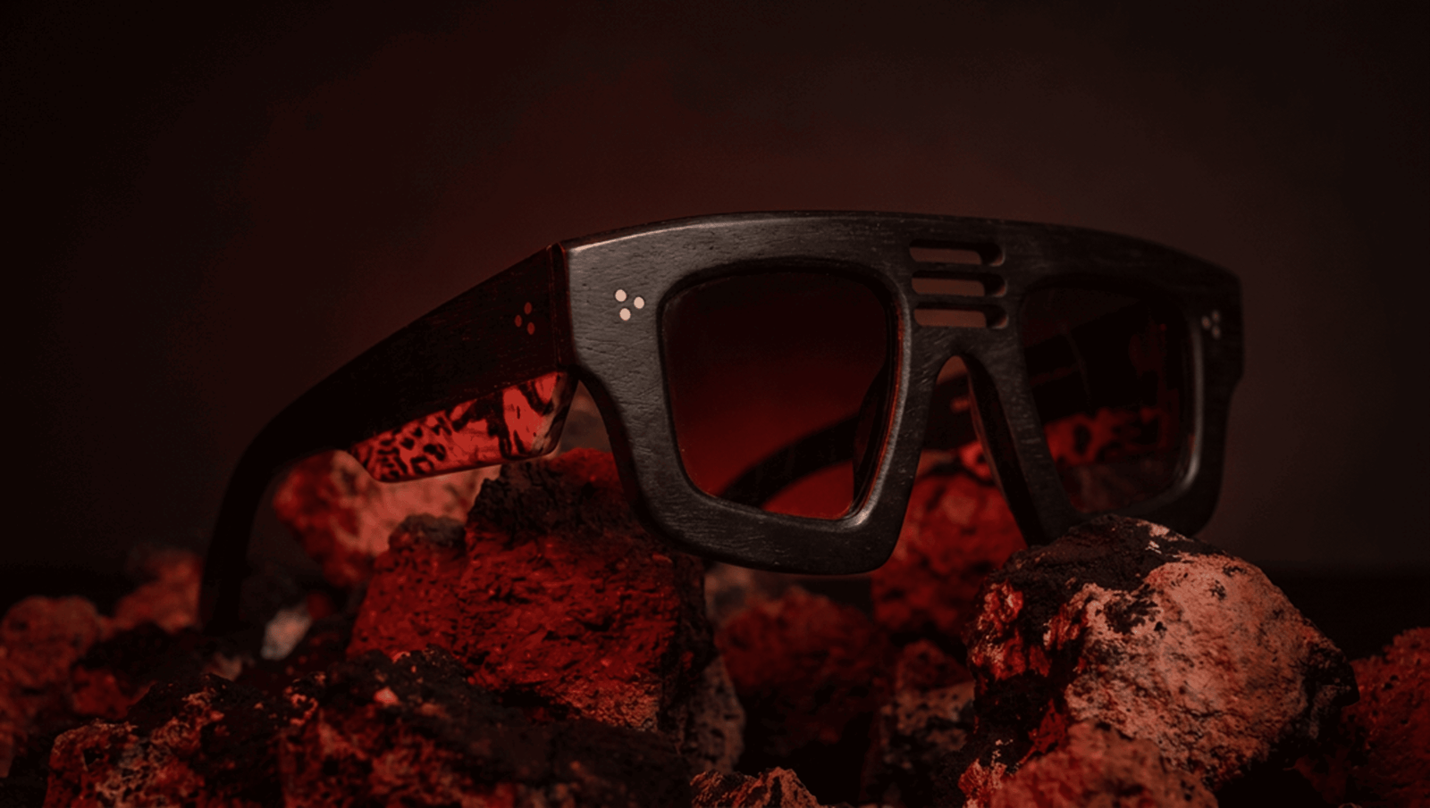 Glares 08